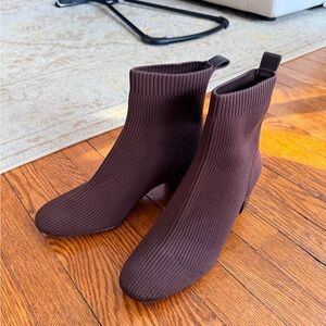 Everlane glove boot in brown